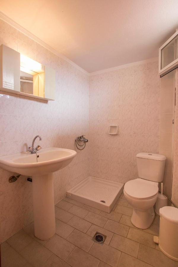 George Laz Rooms Vrasná 外观 照片