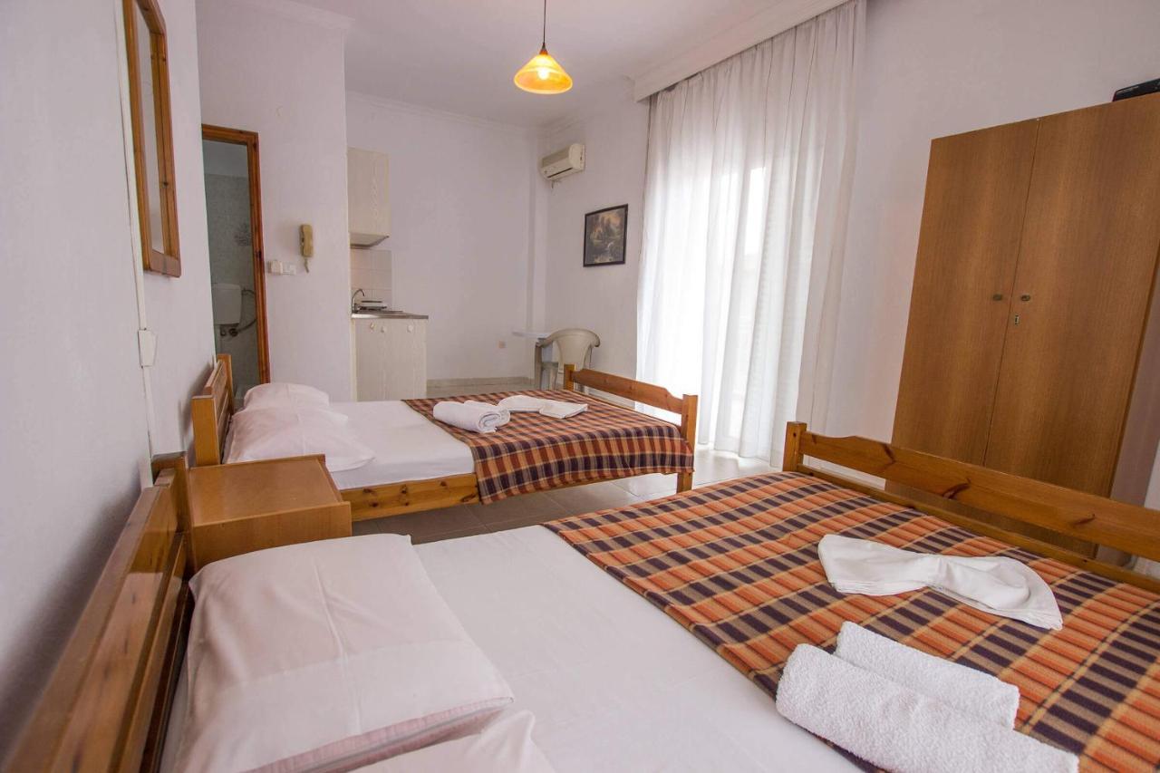 George Laz Rooms Vrasná 外观 照片
